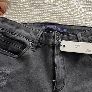 Black skinny jeans . Never worn with tags. Purchased at small boutique